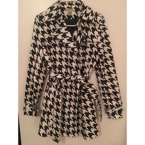 Vertigo Paris trench coat jacket houndstooth